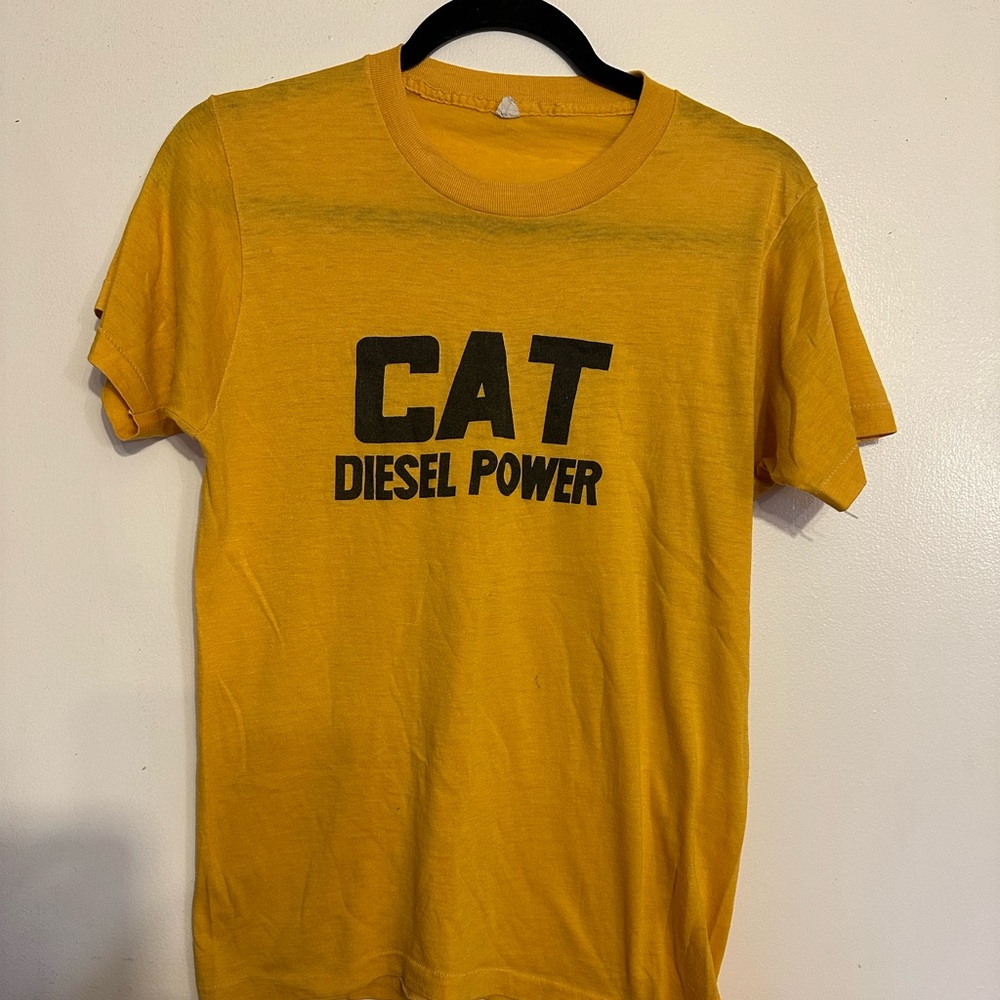 CAT diesel power - Vintage - tshirt - size listed as “Medium 38-40”